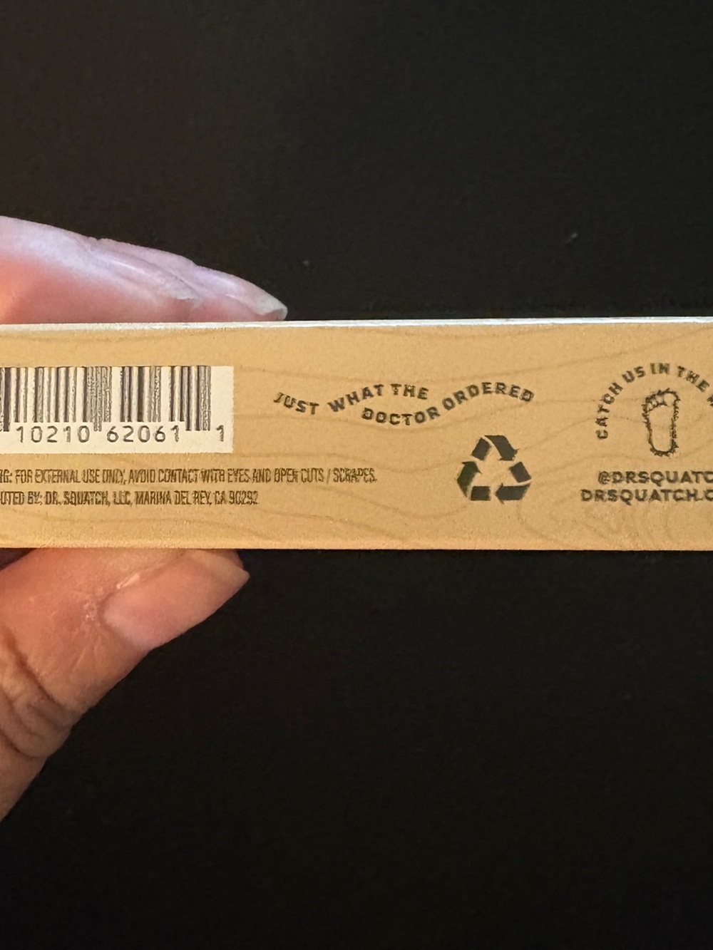 Dr. Squatch Coconut Cove Lip Balm 2-Pack Moisturizing Squatch Size NWT - Picture 4 of 5